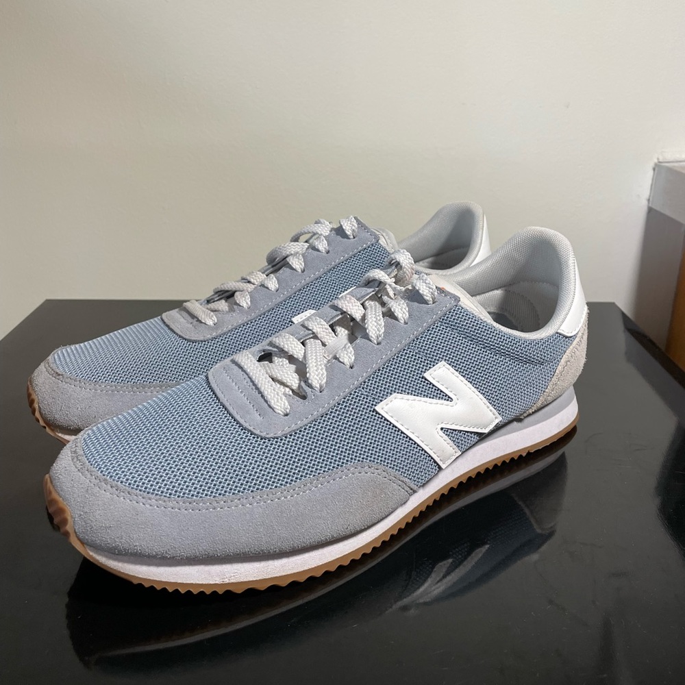 New Balance 720